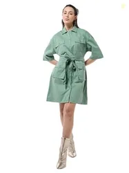 Bewakoof Women's Solid Oversized Fit Half Sleeve Collar Cotton Blend S